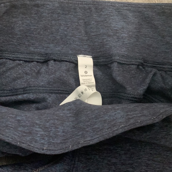 Blue Lululemon joggers size women’s 2. - Picture 4 of 4